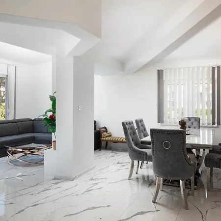 Pjescana Uvala Sea View Apartment Exteriér fotografie